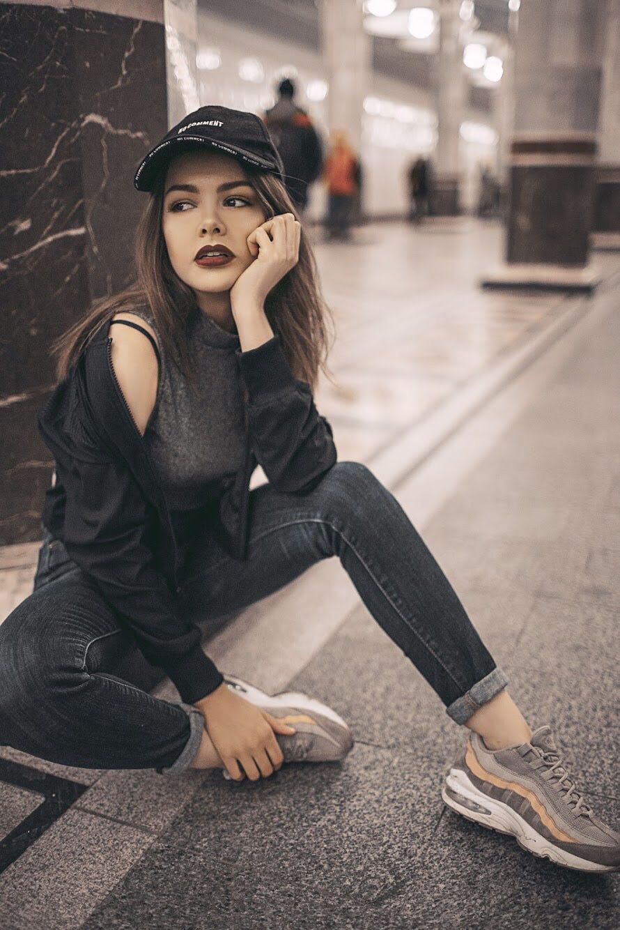 Sassy girls in Kalyan